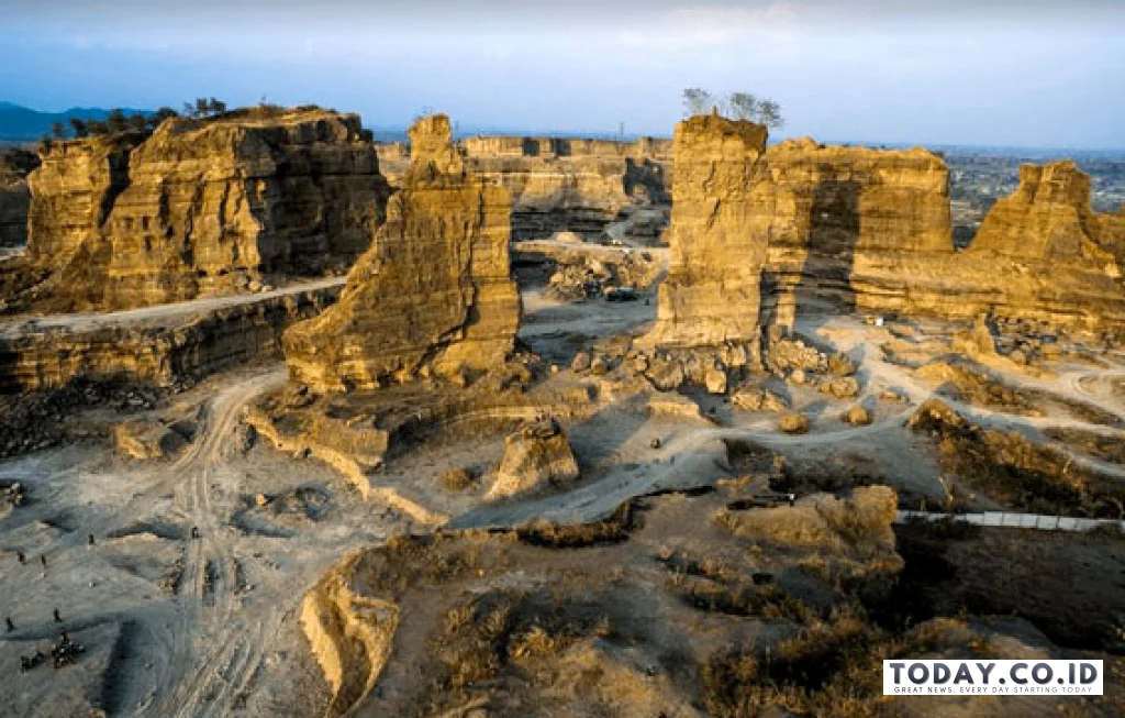 Brown Canyon Semarang