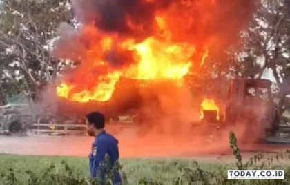 kebakaran truk tiner cipali