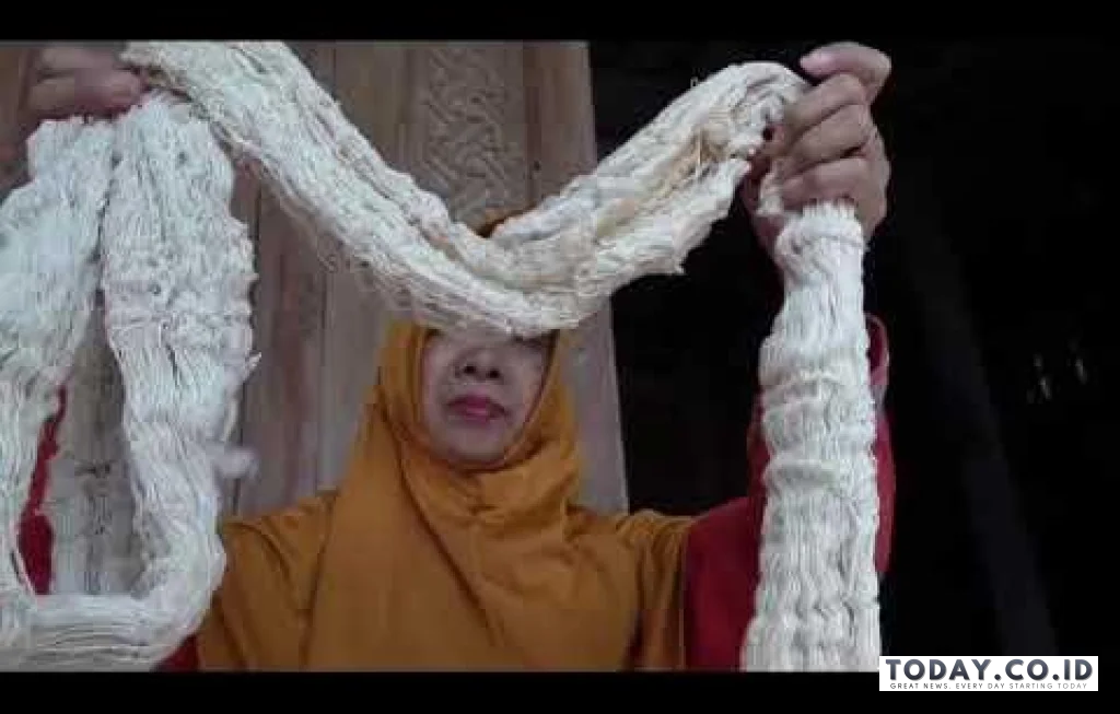 tenun bumpak bincang perempuan