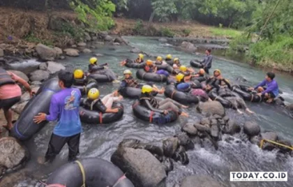 tubing New River Moon Klaten