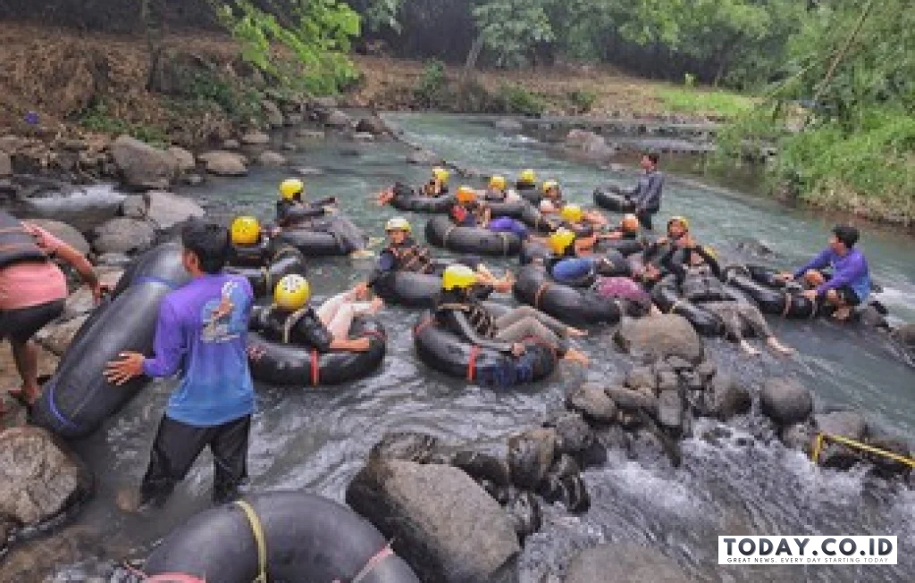 tubing New River Moon Klaten