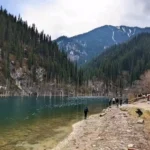 Danau Kaindy, Hutan Tenggelam yang Membeku di Pegunungan Kazakhstan