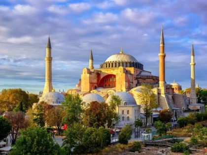 Wisata Sejarah Islam di Turki, Menyusuri Jejak Masjid, Istana, dan Kota Para Sultan